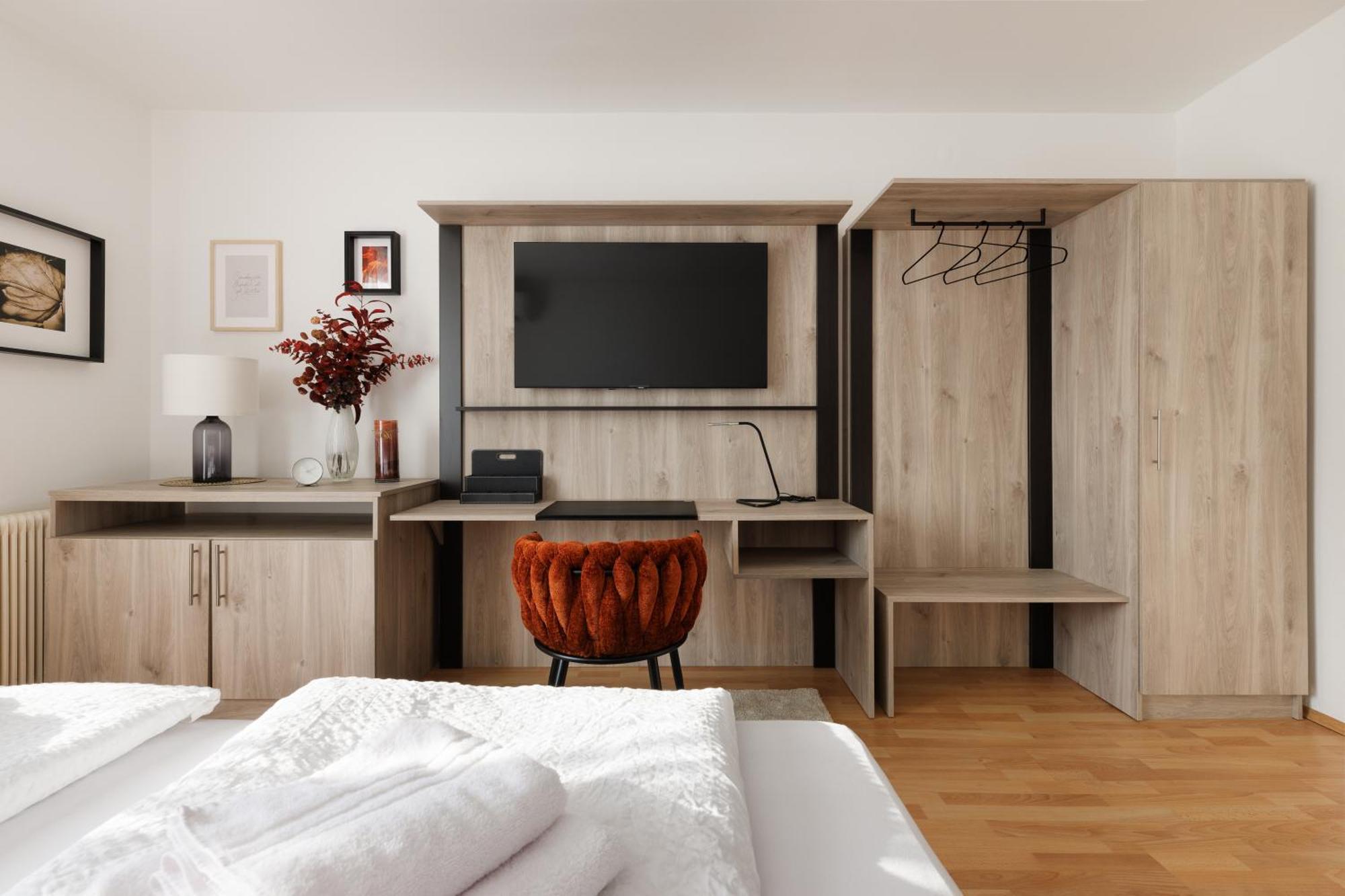 Neu! Apartment Mit Klimaanlage, Nahe Hauptbahnhof Wenen Buitenkant foto