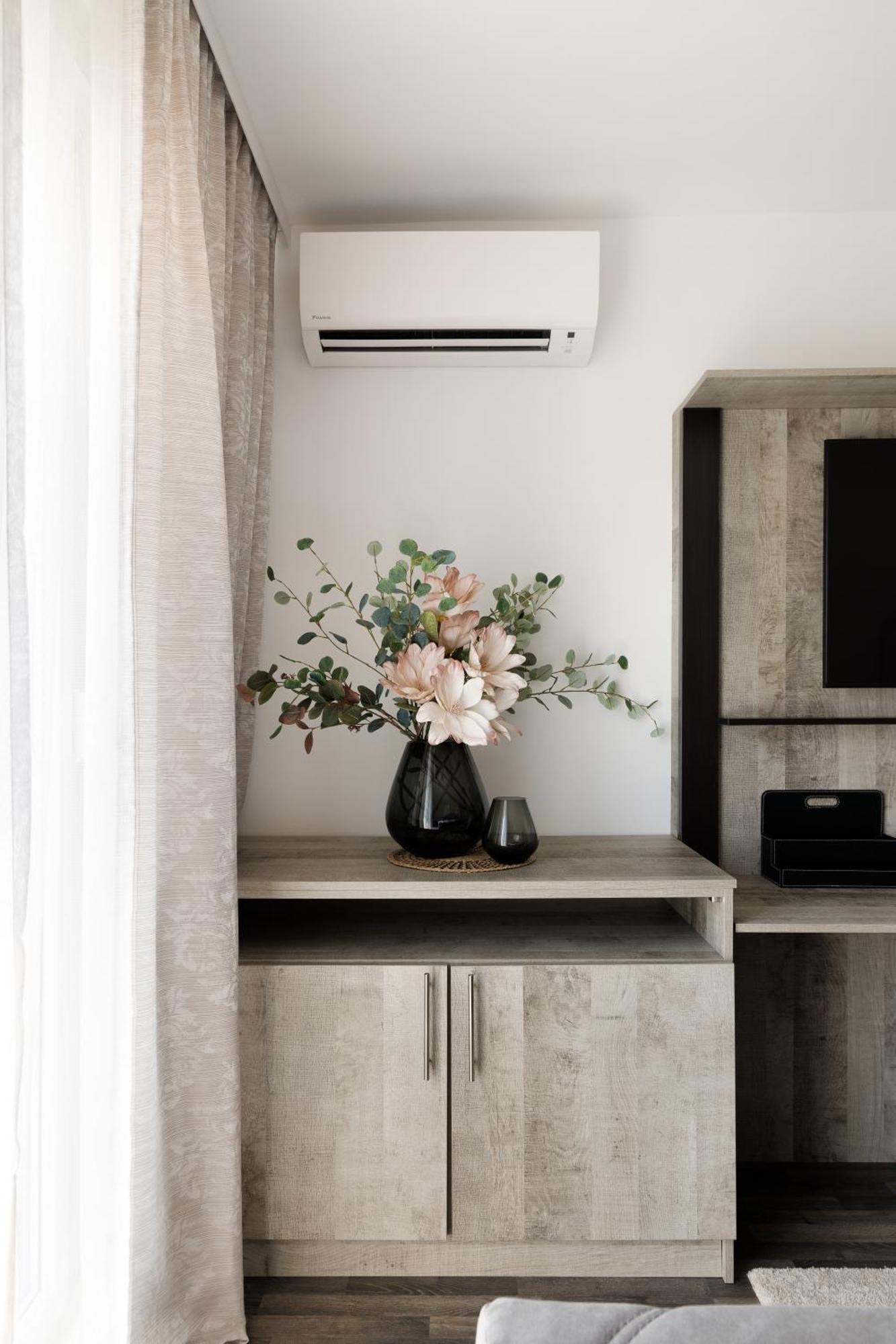 Neu! Apartment Mit Klimaanlage, Nahe Hauptbahnhof Wenen Buitenkant foto