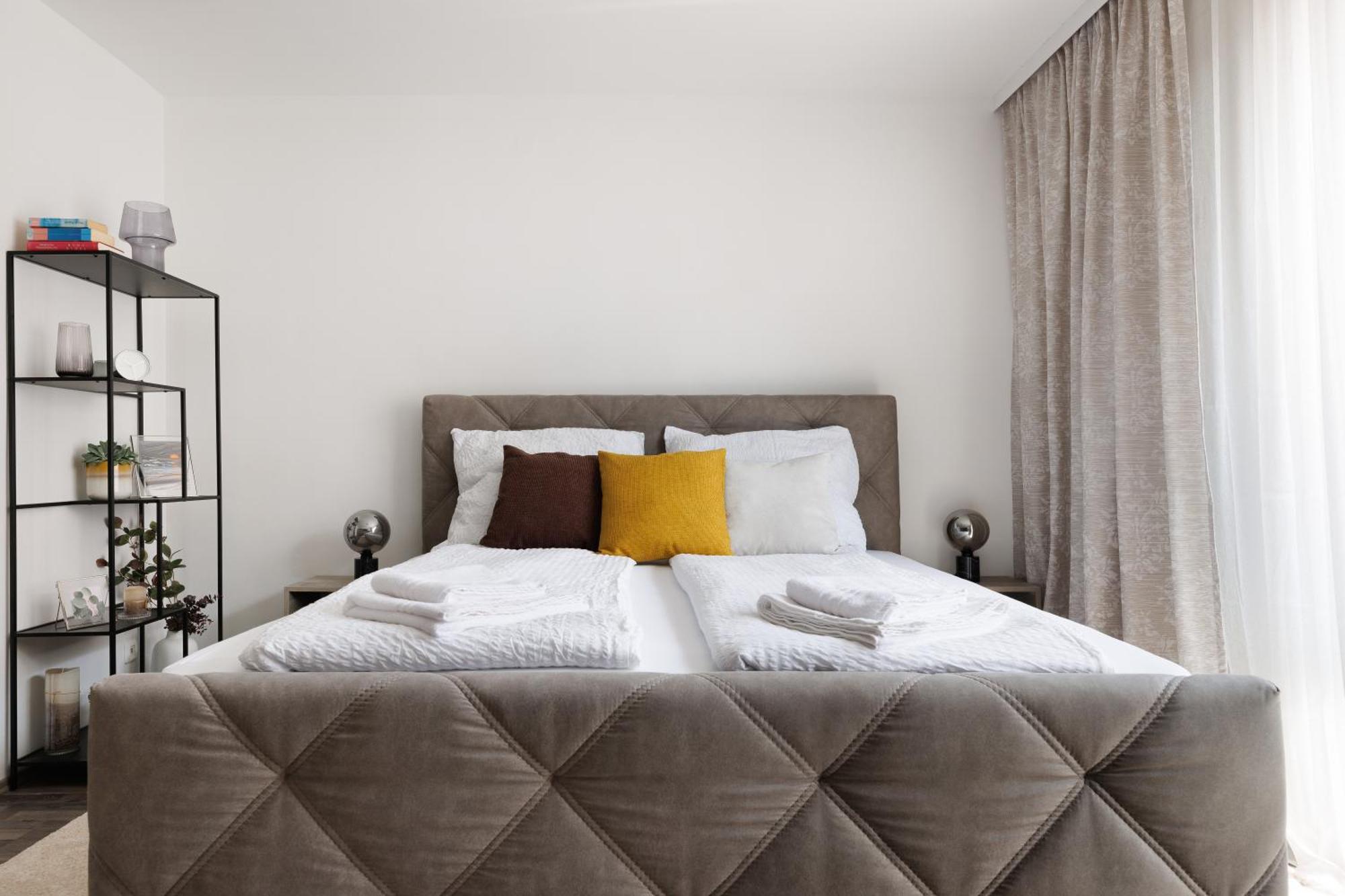 Neu! Apartment Mit Klimaanlage, Nahe Hauptbahnhof Wenen Buitenkant foto