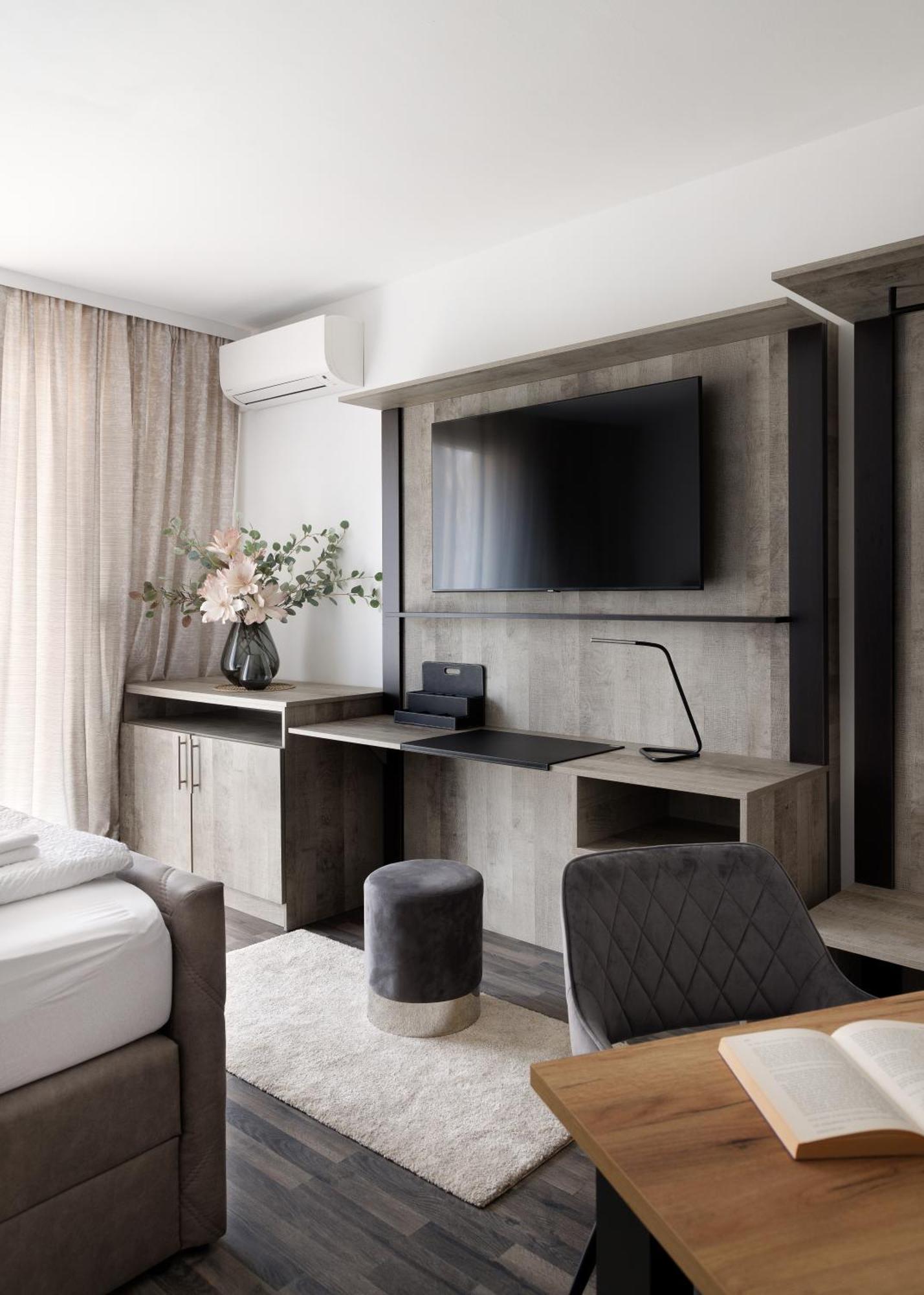 Neu! Apartment Mit Klimaanlage, Nahe Hauptbahnhof Wenen Buitenkant foto