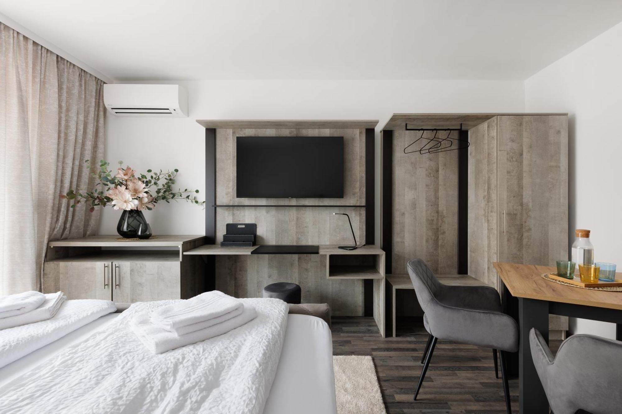 Neu! Apartment Mit Klimaanlage, Nahe Hauptbahnhof Wenen Buitenkant foto