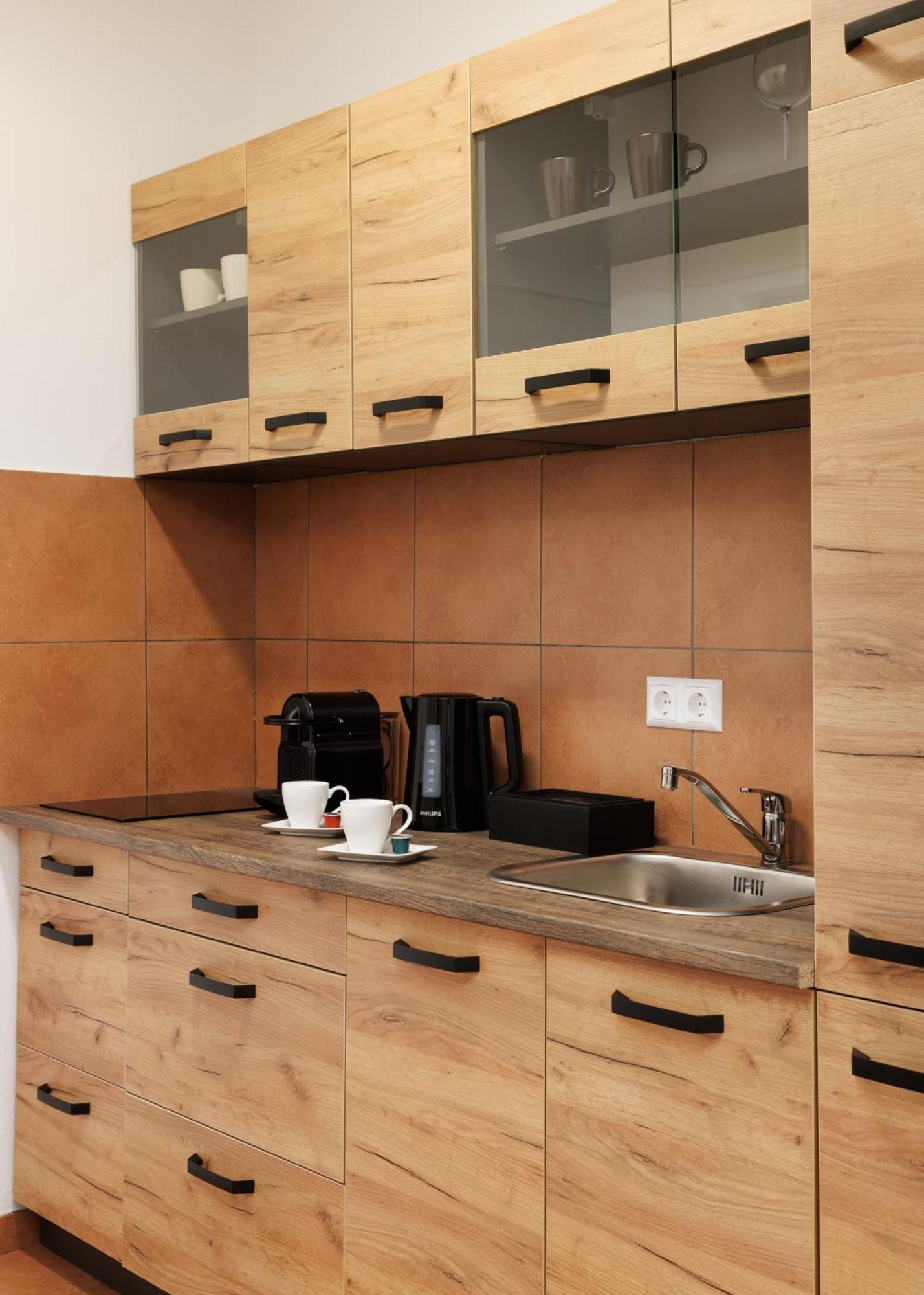 Neu! Apartment Mit Klimaanlage, Nahe Hauptbahnhof Wenen Buitenkant foto